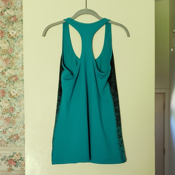 Xersion Semi Fit Racerback Tank - Picture 3 of 6